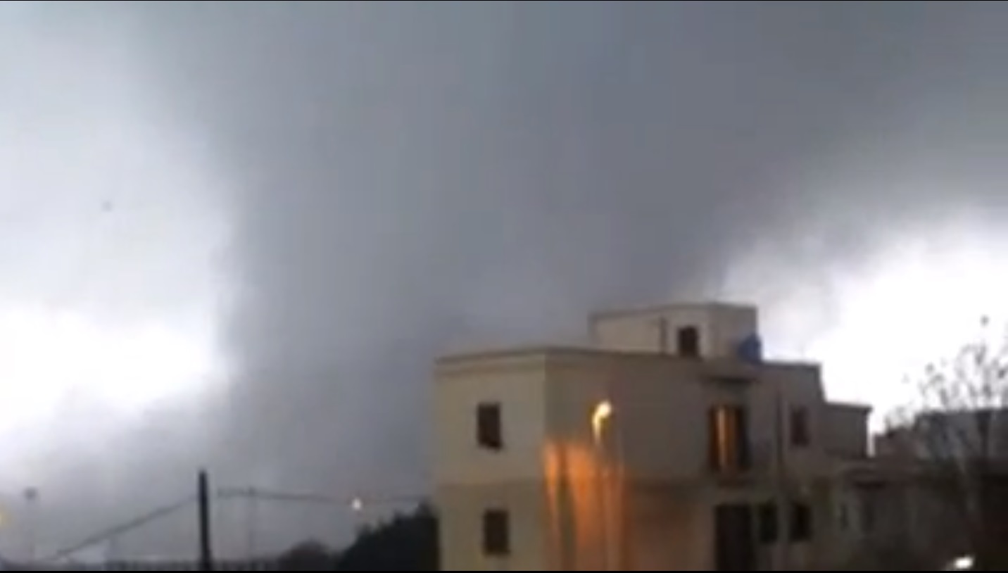 Alla ricerca dei tornado italiani