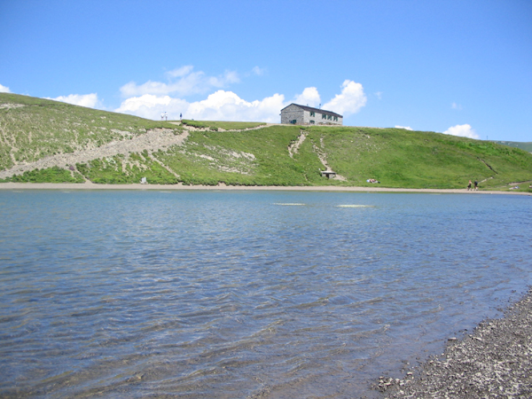 54-Lago